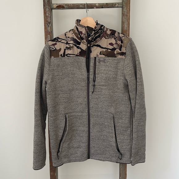 Under Armour UA Specialist 2.0 Barren Camo Gray Zip Up Jacket - Picture 2 of 8